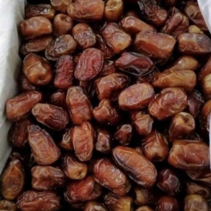 

(5 KG) KURMA MESIR KURMA GOLDEN VALLEY AL SAMIRA KURMA OLEH OLEH HAJI