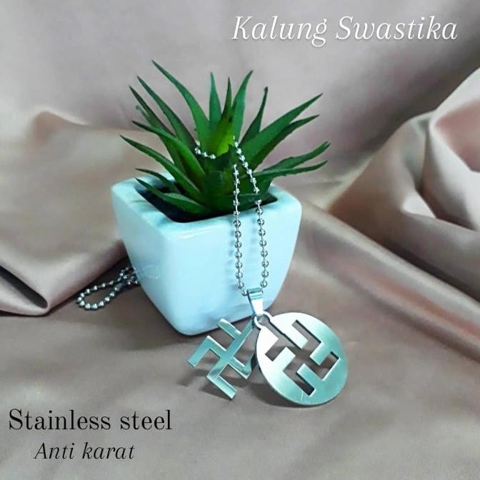 KALUNG SWASTIKA STAINLESS STEEL