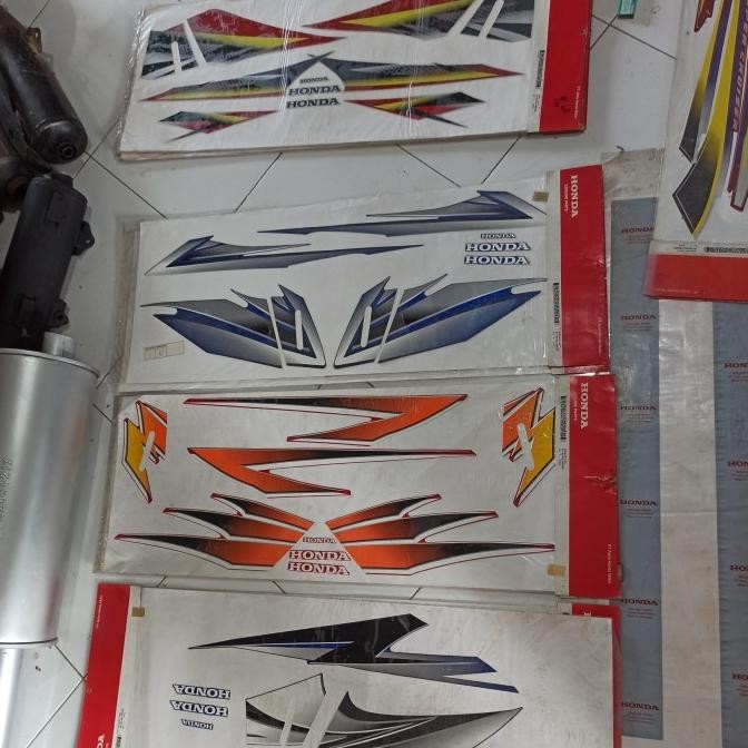 Promo Striping Lis Stiker Honda Tiger Lama Lawas Tilam Tilas Ori Original COD