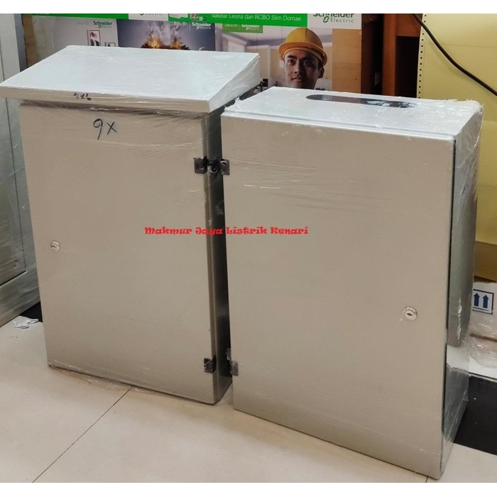 Box Panel Listrik Indoor Outdoor 50X60X20Cm / 50 X 60 X 20 Cm 1,5Mm