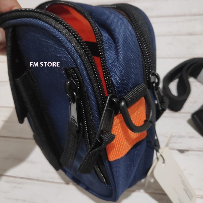 Tas Carhartt Wip Patta Limited Edition / Sling Bag
