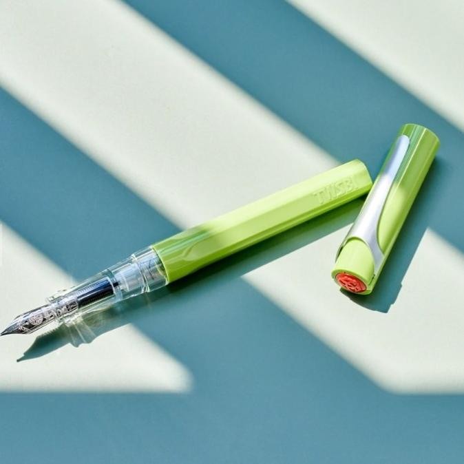 

TWSBI SWIPE PEAR GREEN FOUNTAIN PEN