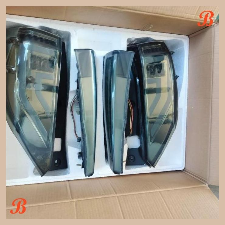 | SNP | STOPLAMP INNOVA REBORN LED