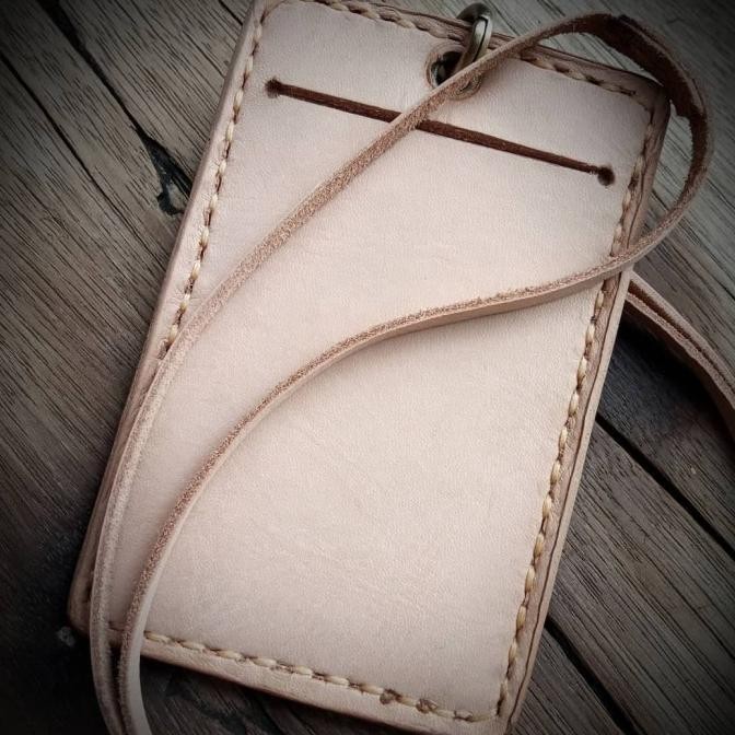 

Grosir Id Card Holder Kulit/ Name Tag Holder Kulit Vegtan Handmade