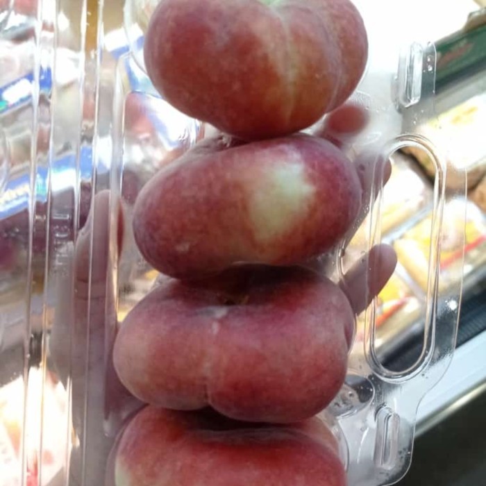 

Peach Donut Spain Buah Peach 500 Grm