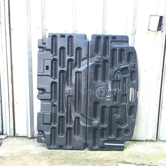 COVER LANTAI TUTUP BAN SEREP CADANGAN BAGASI FORD ESCAPE 2300CC XLT