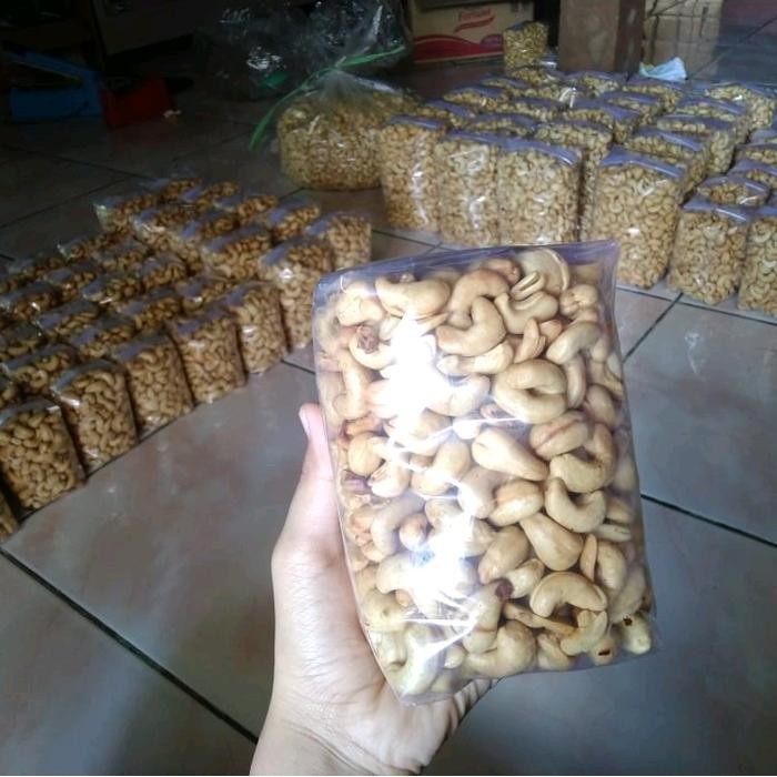 

BARANG TERLARIS ANEKA KACANG METE KHAS WONOGIRI Food Snacks