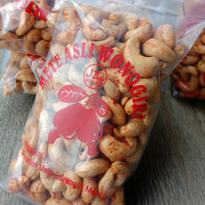 

BARANG TERLARIS Mete pedas manis Asli Wonogiri kemasan 1 kg
