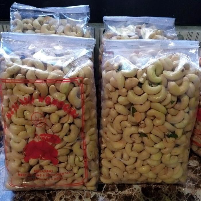 

BARANG TERLARIS Kacang Mete Goreng asin gurih 1kg asli wonogiri Organik