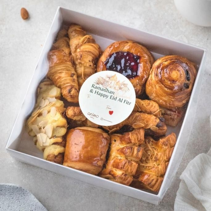 

Promo Paket Hampers 1 ( Mixed Pastries)