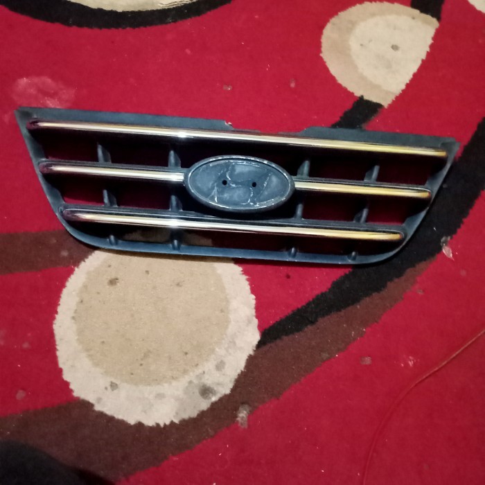 grill hyundai Atos 2004