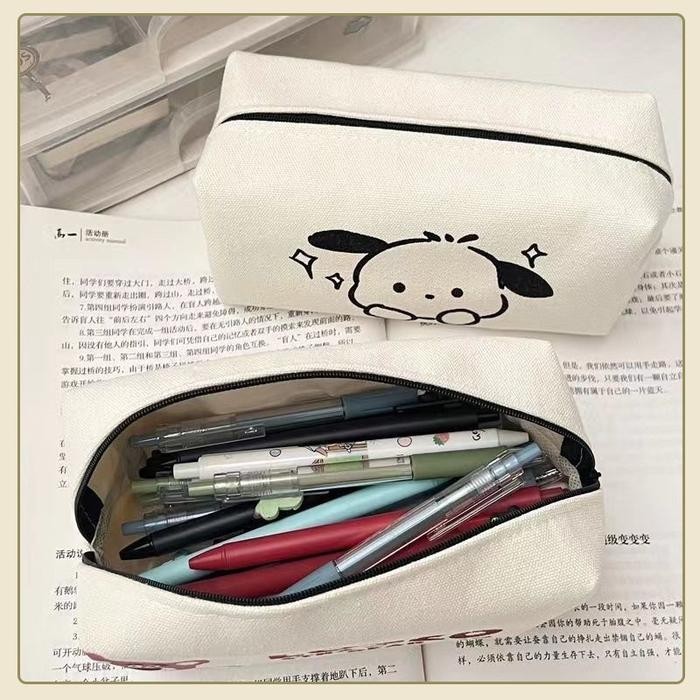 

TERLARIS INS PACHA ANJING TAS PENSIL CUTE/STRAWBERRY BEAR TAS PENSIL JARING MERAH KAPASITAS BESAR