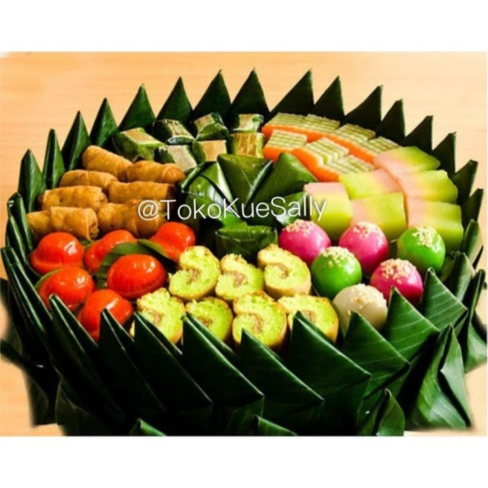 BERGARANSI Jajanan Pasar / Kue Nampan / Kue Tampah Tradisional Asli Medan