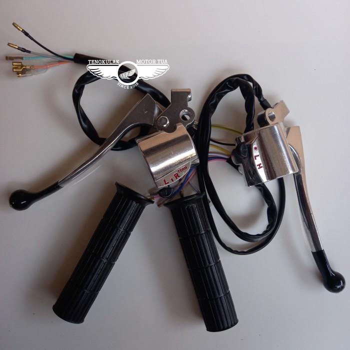 READY HOLDER SAKLAR GAS LUAR IMITASI BARU SET GRIP CB100 CB125 GL125 GL100