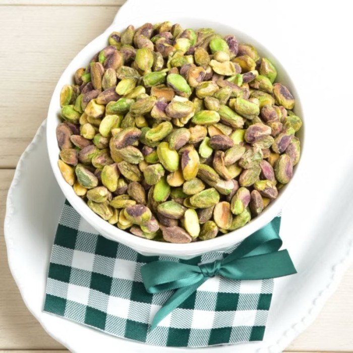 

Raw Pistachio Skinless / Kacang Pistachio Mentah Kupas 250gr