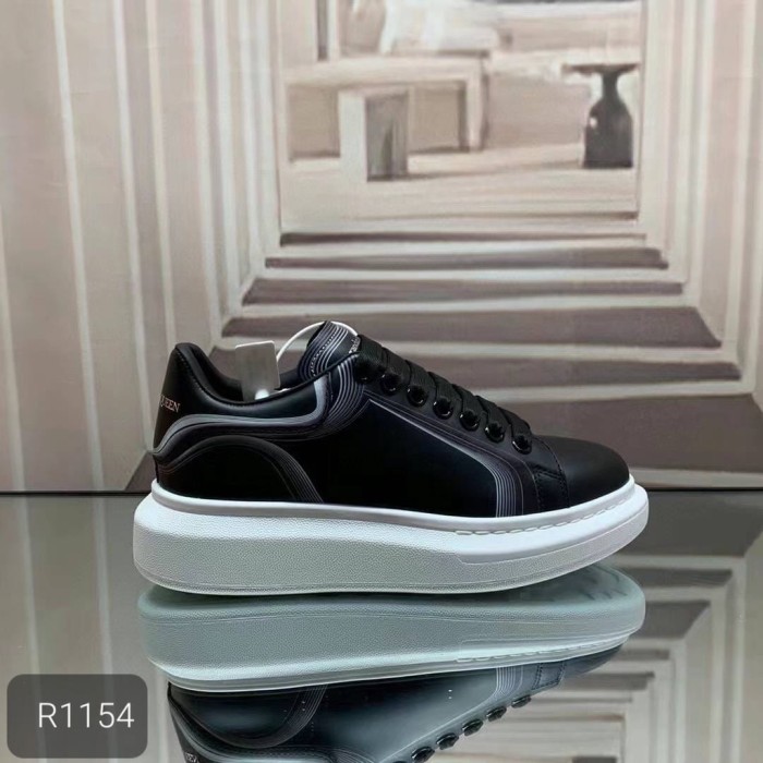 SNEAKERS WEDGES KEREN PRIA HITAM PUTIH POLOS SEPATU TINGGI PRIA KULIT SEPATU KASUAL RUNNING AWAY - H