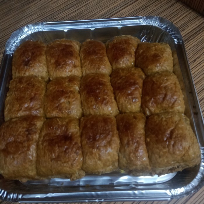

ROTI AMPAS TERIGU KHAS AMBON PREMIUM