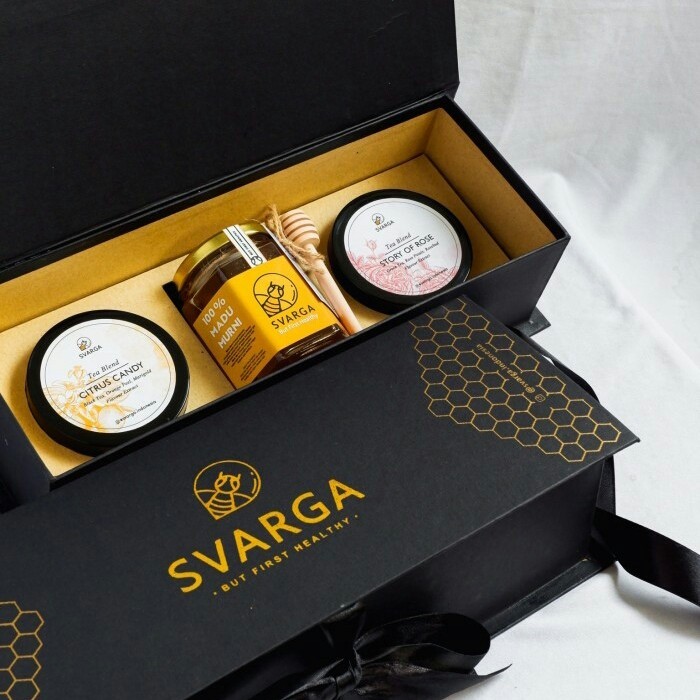 

HAMPERS GIFTBOX SVARGA PREMIUM - ARTISAN HONEY & TEA BLEND