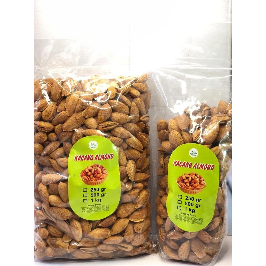 

Kacang Almond Kemasan 500gr gurih Berkualitas