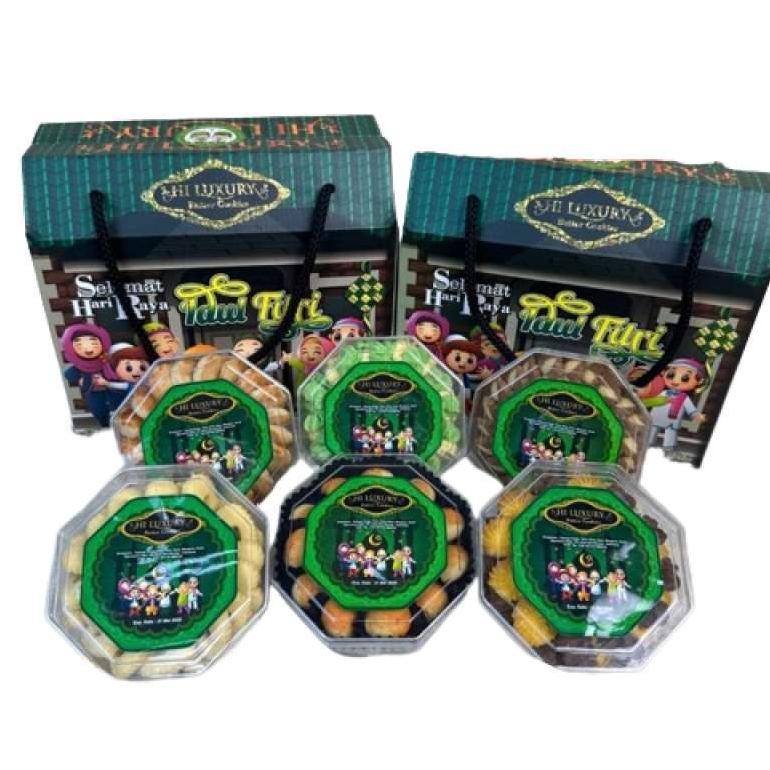 

READY STOCK PAKET KUE LEBARAN LUXURY HAMPERS LEBARAN PAKET KUE KERING