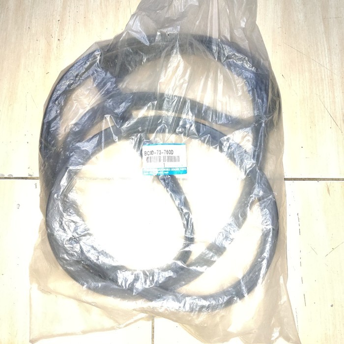 Mazda Genuine Parts Karet Pintu Belakang Mazda 323 Familia Lantis - Sisi Kiri