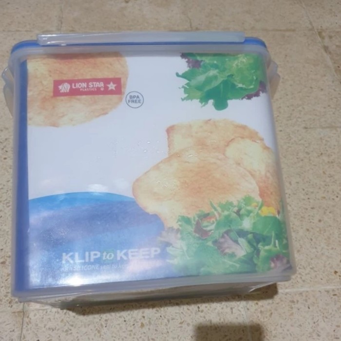 Toples Klip To Keep 1803 Lion Star/Kotak Penyimpanan Besar Lion Star