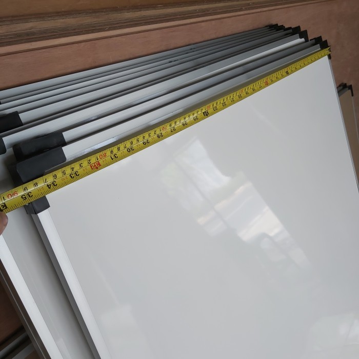 

whiteboard 90 x 120 nomagnet tatakan spidol full