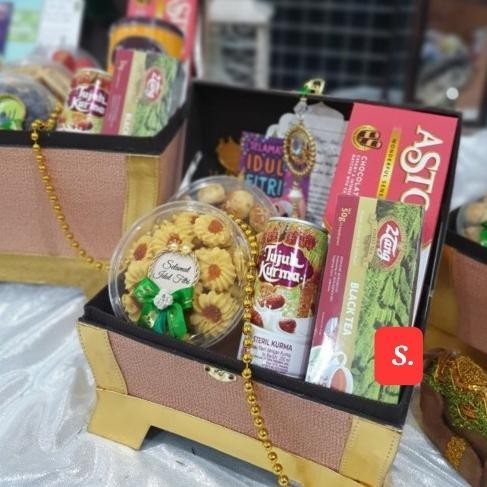 

Best Promo!, Paket Box Hampers Lebaran Kue Kering Toples Murah 50