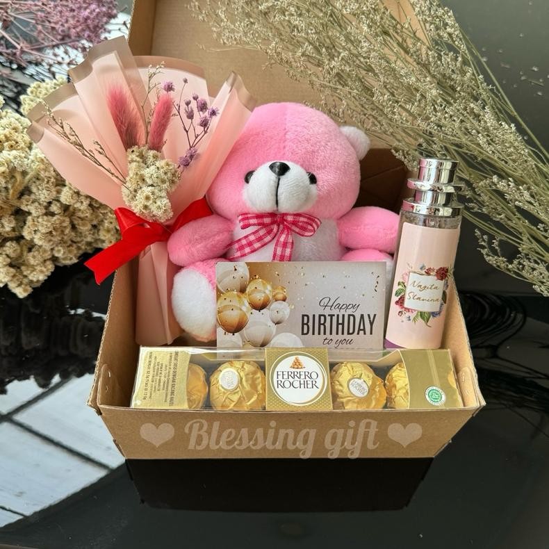 

TERMURAH (Ready Stok) Kado Ulang tahun pacar | kado valentine | giftbox cewek coklat ferrero | buket ulang tahun | hampers ulang tahun buket valentine kado kotak wanita | kado ultah murah kado murah hadiah anniversary buket wisuda kado wisuda boneka