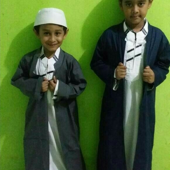 jubah luaran anak jubah luar anak