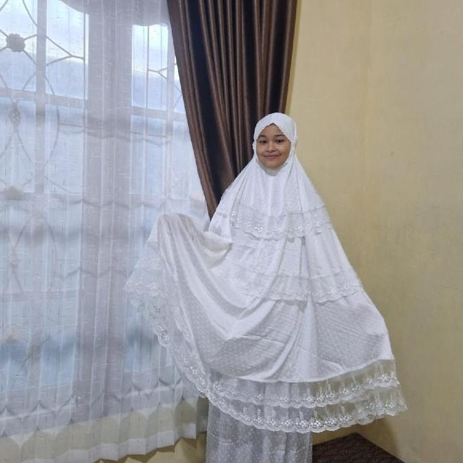 Spesial Mukena Sutra Silky Uragiri Premium / Mukena Sutra  / Mukena Sutra Uragiri