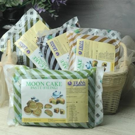 

Trans MoonCake Filling Red Bean 1 kg Isian Kue Bulan Trans Moon Cake