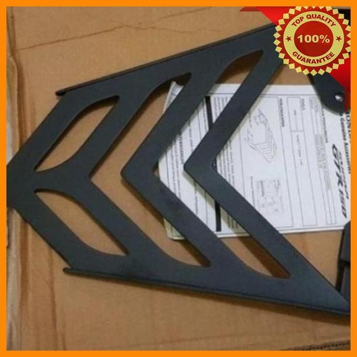 [SMM] REAR CARRIER BESI BAGASI BELAKANG GTR 150 APPAREL ORI AHM 43111K56F00
