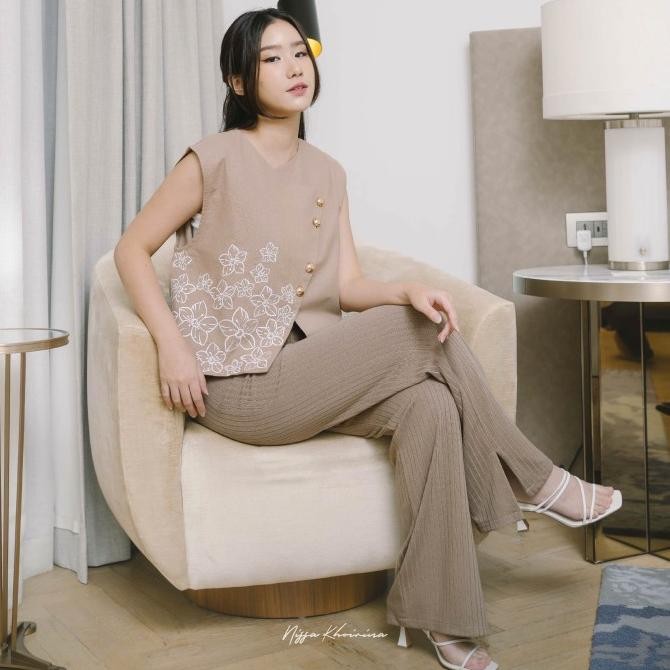 Bynissa - SALVIA VEST - Outerwear - Outer - Vest - Linen - Bordir - Embroidery Best Seller