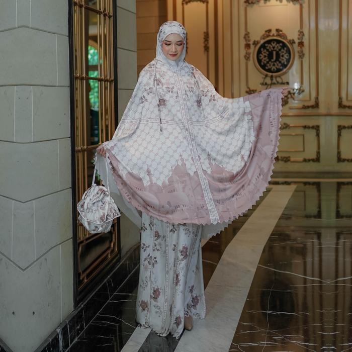 Alcavella - Ied Box Series Zyana Mahira Zaura - Hampers Gift Prayer Set Mukena Sajadah Tasbih Parfum