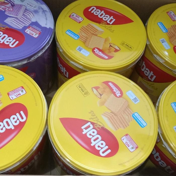 

wafer nabati rasa keju 1 dus isi 6 kaleng Camilan Makanan Snacks Food