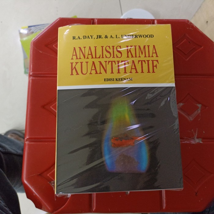 

TERLARIS! analisis kimia kuantitatif edisi 6 underwood