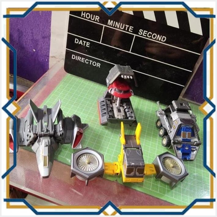 [R28] PESAWAT BANDAI POPINICA ULTRAMAN GAIA 1998