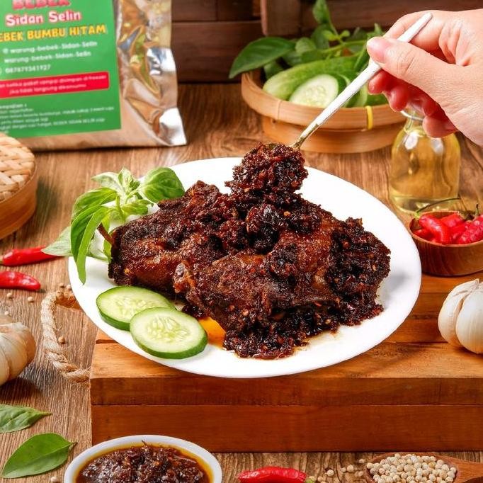 

BEBEK 1 BUNGKUS 4 POTONG bumbu hitam madura Instan