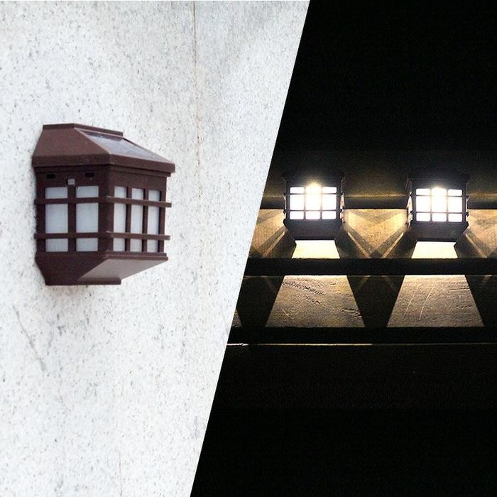 DISKON Lampu Solar Dinding 4 LED / Lampu Solar LED Tenaga Surya Bisa Ganti Baterai