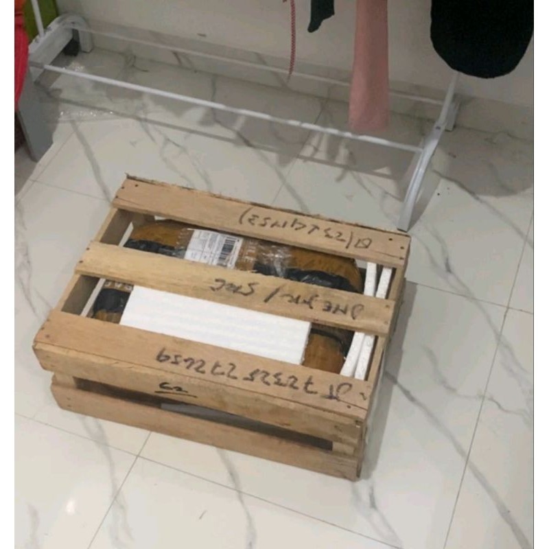 TAMBAHAN PACKING KAYU LAPTOP