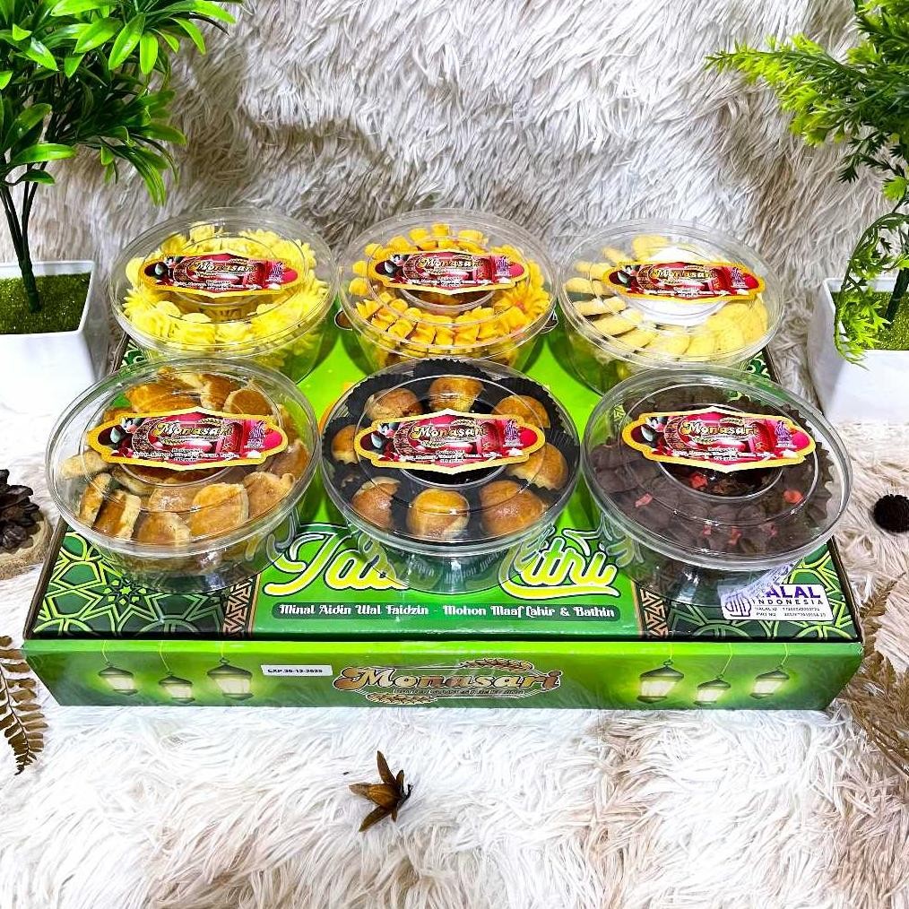 

Paket Kue Kering Lebaran Idul Fitri Parcel Lebaran Idul Fitri Hampers Lebaran Idul Fitri Parsel Thr Nastar Putri Salju Kastangel Kacang 2 Diskon Setengah Harga