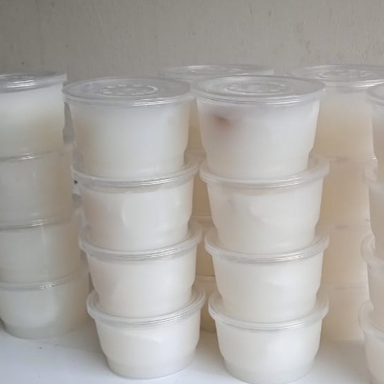 

1 box hampers puding coco cup isi 9 cup