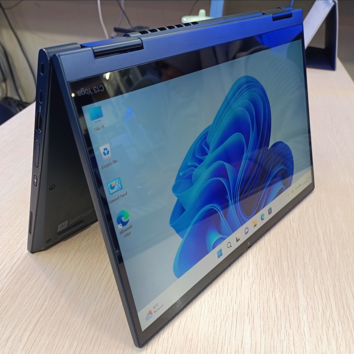 Lenovo Thinkpad C13 Yoga Chromebook - Ryzen 5 3500U