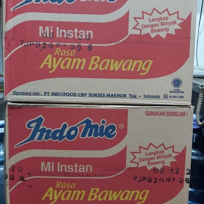 

READY INDOMIE AYAM BAWANG (1DUS)