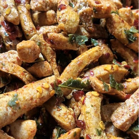 

LIMITED EDITION Basreng Rempah Daun Jeruk Pedas Daun jeruk viral daun jeruk Cemilan Food Snacks