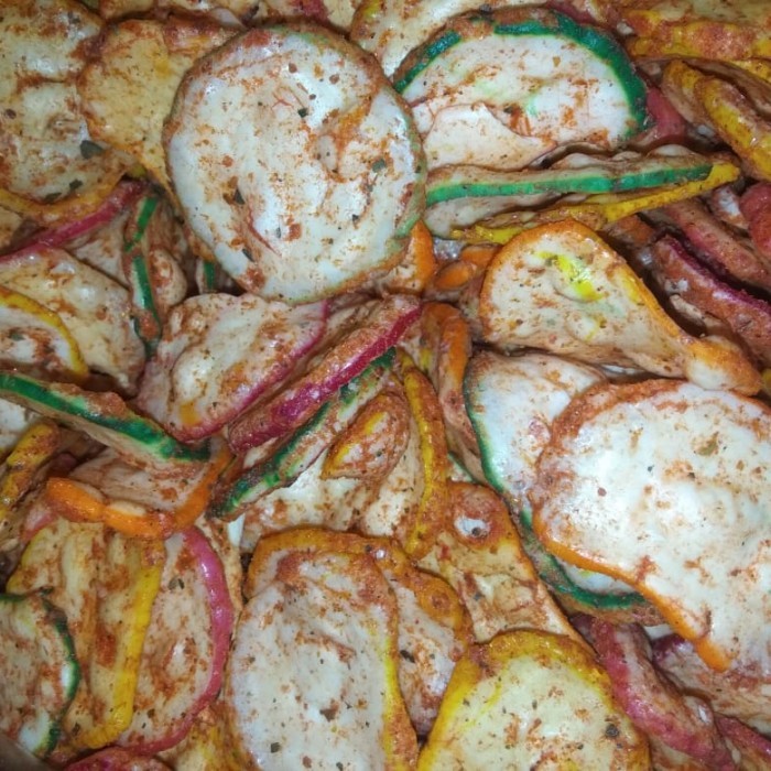 

PRODUK TERBATAS kerupuk seblak polos pedas 500gr jajanan cemilan sneck makanan keripik