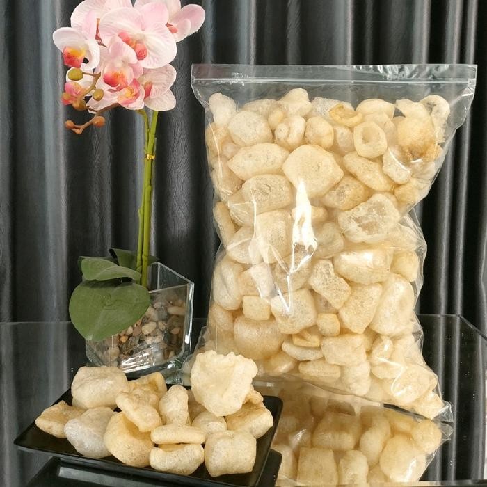 

PROMO SPECIAL I_K kerupuk kulit sapi 250gr VARIAN RASA, PEDAS, GURIH ASIN, GURIH PEDAS DAUN JERUK
