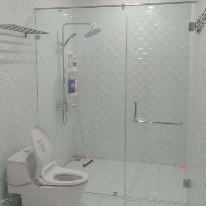 Promo Kaca Pembatas Kamar Mandi