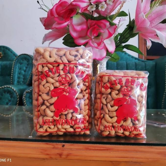 

(500GRAM) Kacang Mete/Mede/Cashew Matang Asli Wonogiri IQB